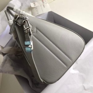 Givenchy Antigona Bag Small - Image 8
