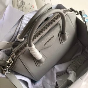 Givenchy Antigona Bag Small - Image 6