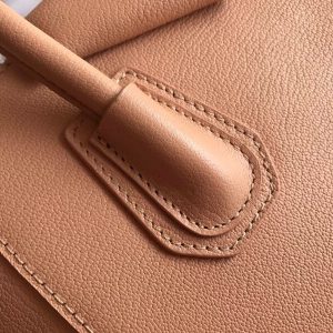 Givenchy Antigona Bag Small - Image 8