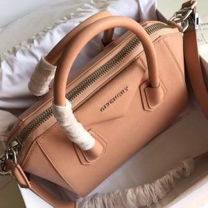 Givenchy Antigona Bag Small - Image 5