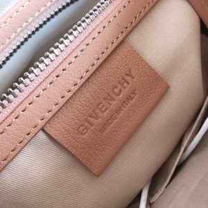 Givenchy Antigona Bag Small - Image 4