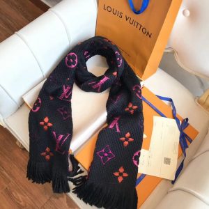Louis Vuitton Scarf - Image 3