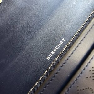 Burberry Wallet Navy - Image 3