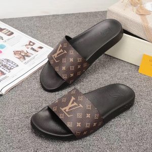 Louis Vuitton slippers - Image 8