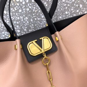 Valentino Vlock - Image 6
