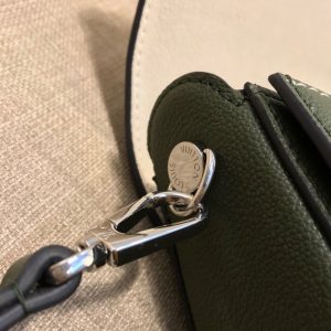 Louis Vuitton VERY - Image 7