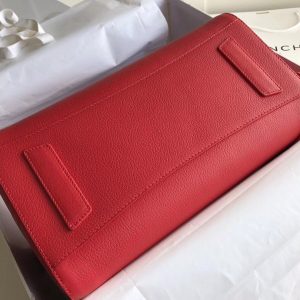 Givenchy Antigona Bag Medium - Image 4