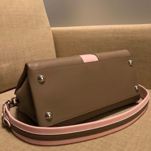 Louis Vuitton ASTRID - Image 3