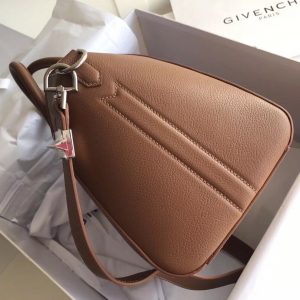 Givenchy Antigona Bag Medium - Image 7