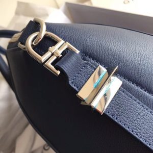 Givenchy Antigona Bag Medium - Image 7