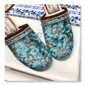 Gucci Slippers - Image 4