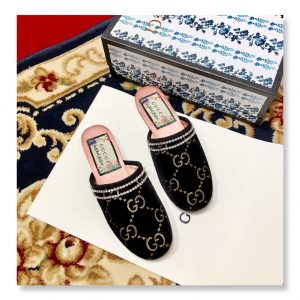 Gucci Slippers - Image 3