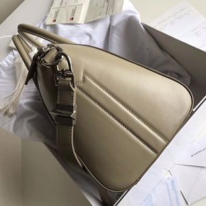 Givenchy Antigona Bag Small - Image 6