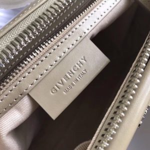 Givenchy Antigona Bag Small - Image 3