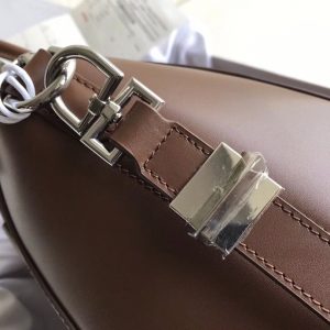 Givenchy Antigona Bag Small - Image 5