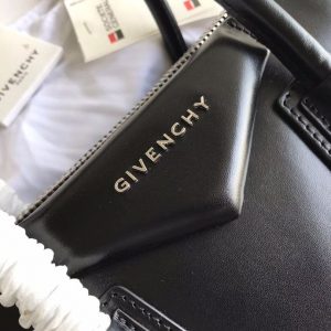 Givenchy Antigona Bag Small - Image 8