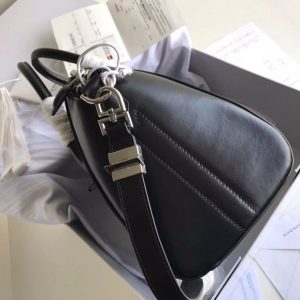 Givenchy Antigona Bag Small - Image 6