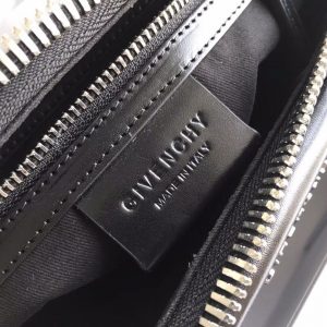 Givenchy Antigona Bag Small - Image 3