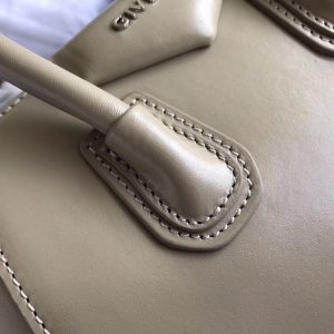 Givenchy Antigona Bag Mini - Image 9
