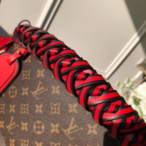 Louis Vuitton BEAUBOURG MM - Image 4