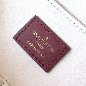 Louis Vuitton BEAUBOURG MM - Image 6