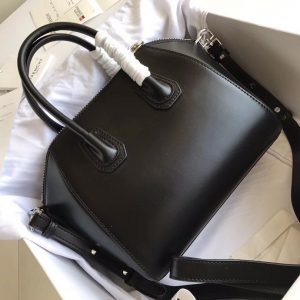 Givenchy Antigona Bag Mini - Image 3