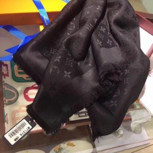 Louis Vuitton Scarf - Image 4