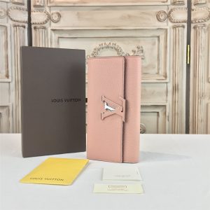 LOUIS VUITTON CAPUCINES WALLET - Image 4