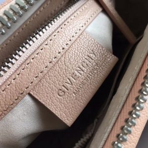 Givenchy Antigona Bag Mini - Image 5