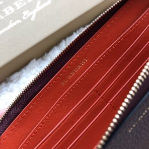 Burberry Wallet - Image 3