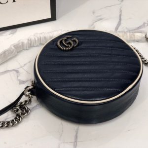Gucci Shoulder Bags - Image 7