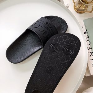 Gucci slippers - Image 4