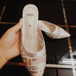 Fendi sandals - Image 5