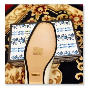 Gucci Loafers With Crystals - Image 3