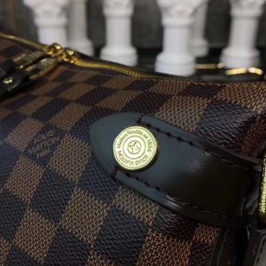 Louis Vuitton Duomo - Image 8