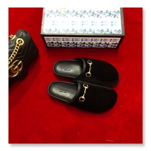 Gucci Slippers - Image 5
