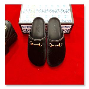 Gucci Slippers - Image 4