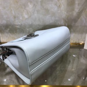 Chloe Annie - Image 7