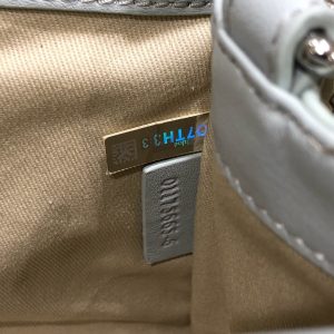 Chloe Annie - Image 3