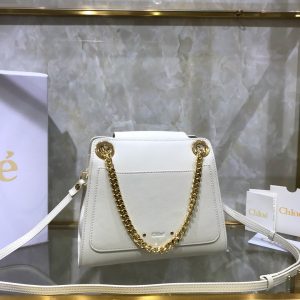 Chloe Annie - Image 7