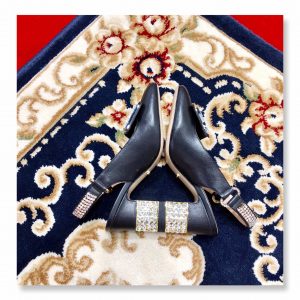 Gucci Slingback Pumps With Crystal - Image 6