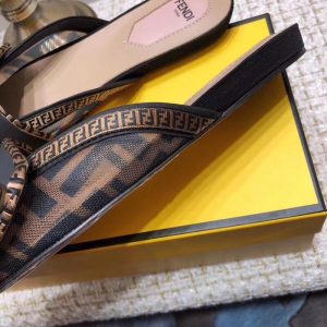 Fendi Shoes - Image 3