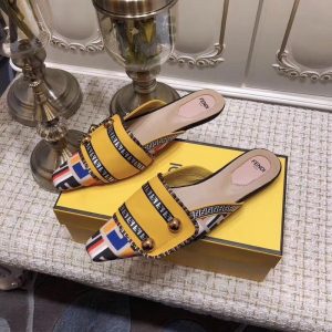 Fendi Shoes - Image 9