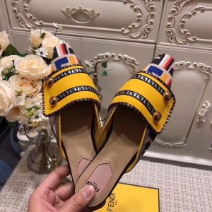 Fendi Shoes - Image 5