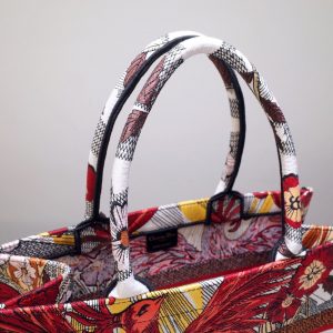 Dior Book Tote - Image 8