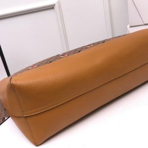 Gucci Disney Tote - Image 5