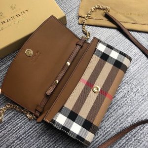 Burberry Wallet - Image 3
