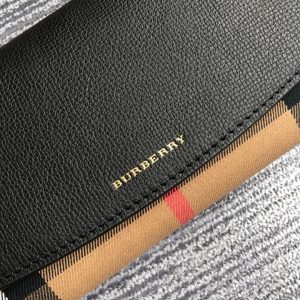Burberry Wallet - Image 5