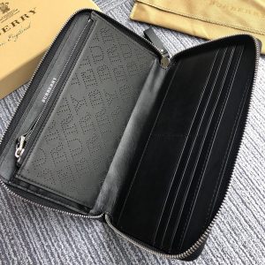 Burberry Wallet - Image 5