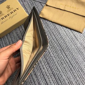Burberry Wallet - Image 3